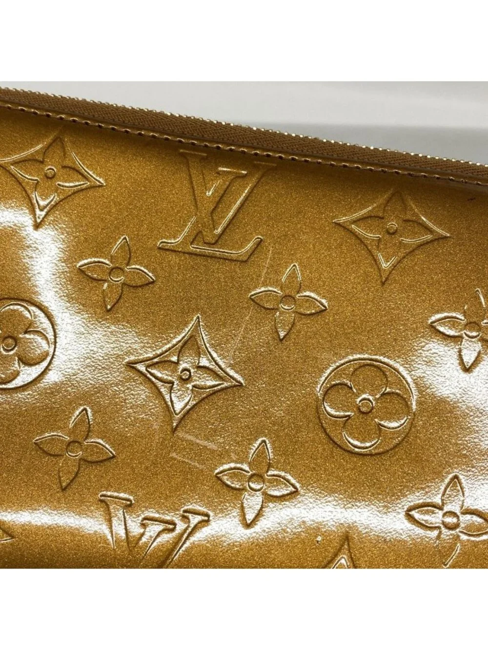 Louis Vuitton Pouch Vernis Lexington Blanc